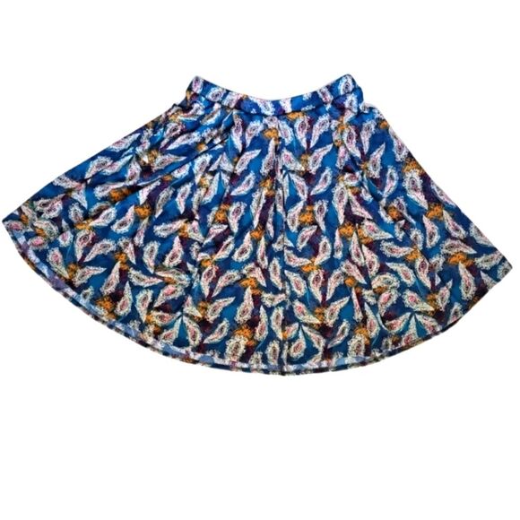 Lularoe  Feather Skirt With Pockets! - Picture 3 of 9